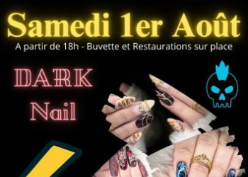 Soirée dark nails